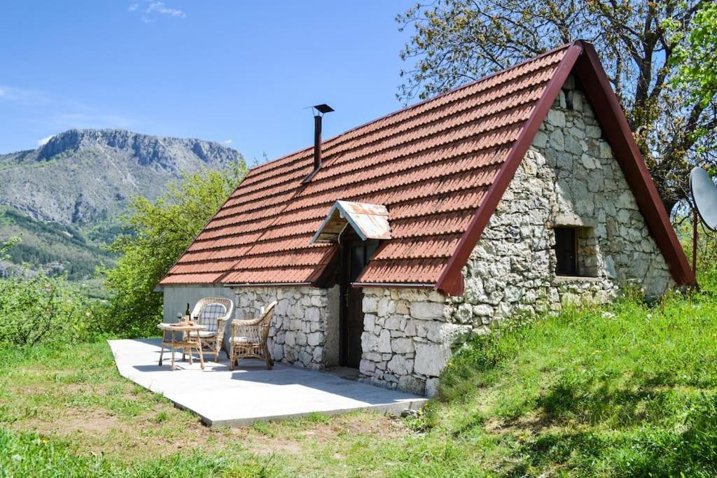 Вілла Grandma'S Hut Нікшич Екстер'єр фото